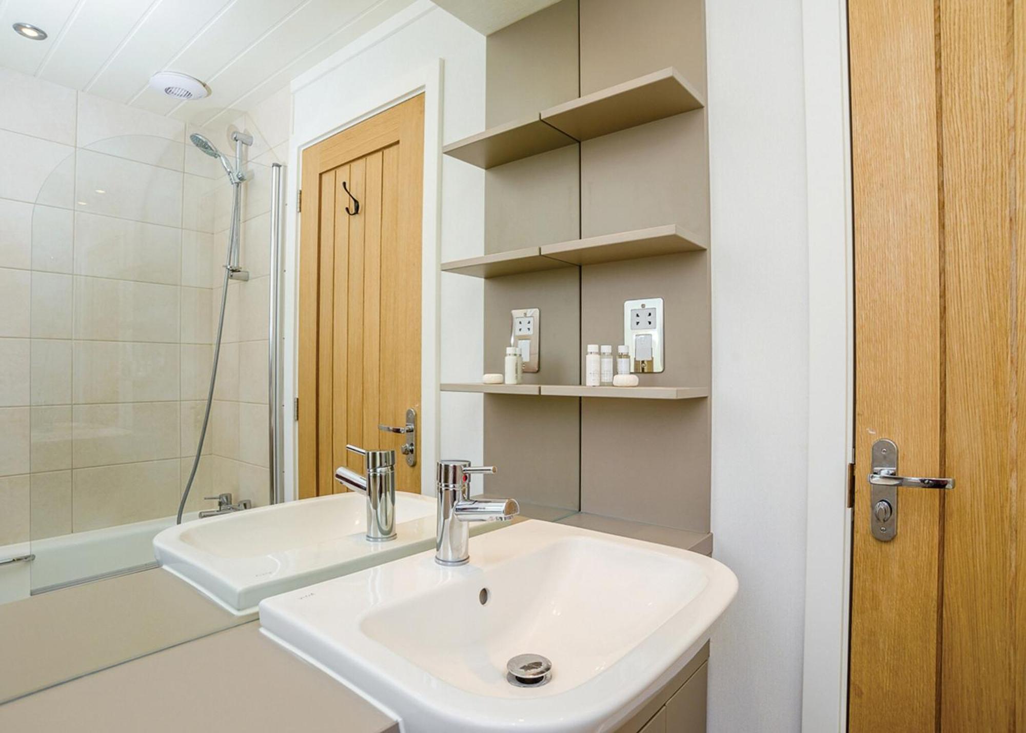 Woodside Coastal Retreat Fishbourne (Isle of Wight) Quarto foto